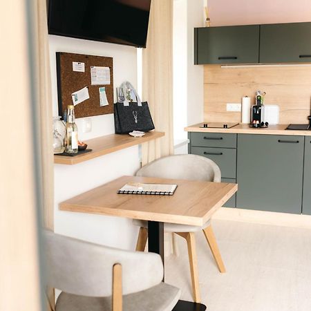 Pension Blumenwiese - Mitten Im Thermenland Burgau Екстериор снимка